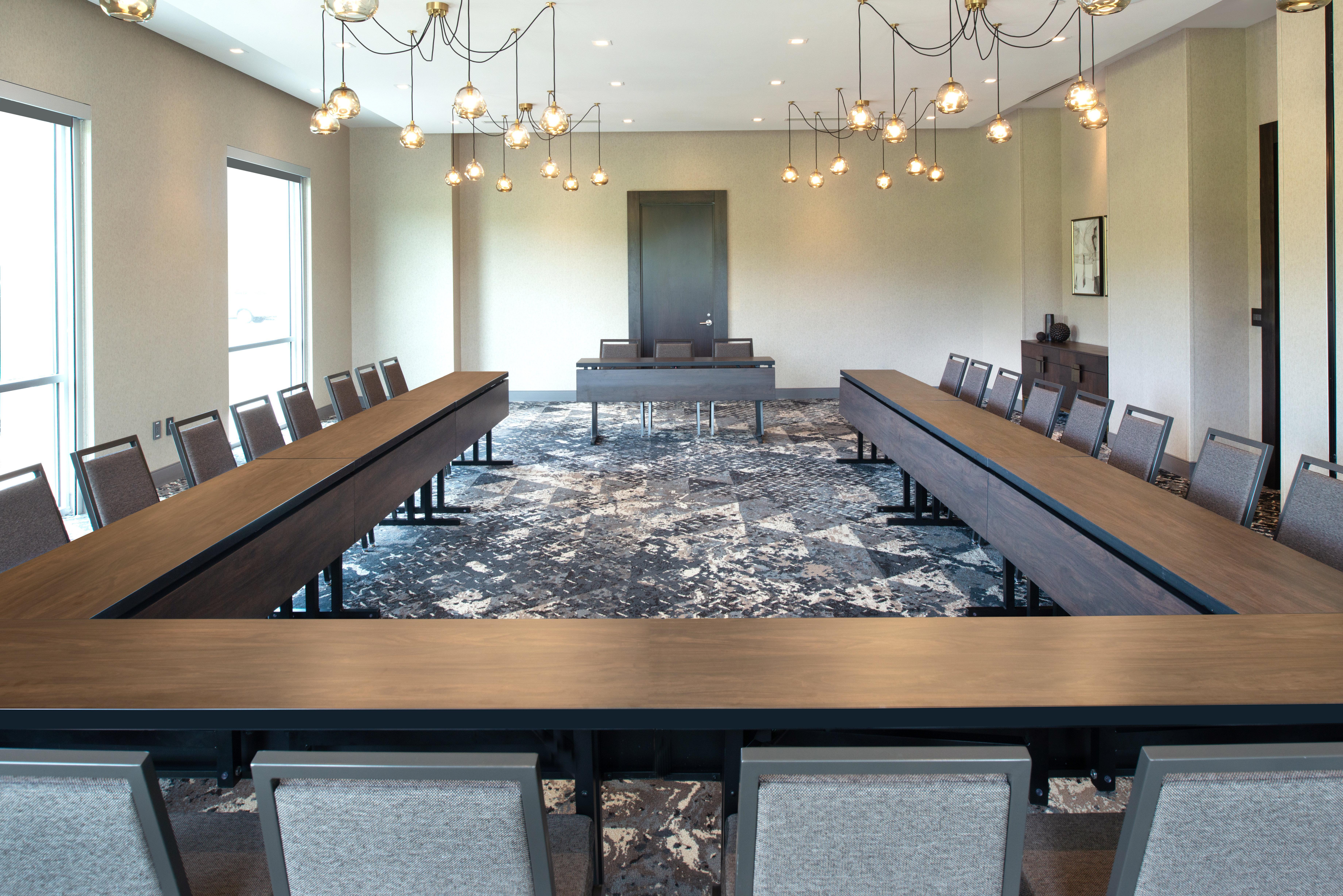Holiday Inn Boston Logan Airport - Chelsea By Ihg Екстер'єр фото