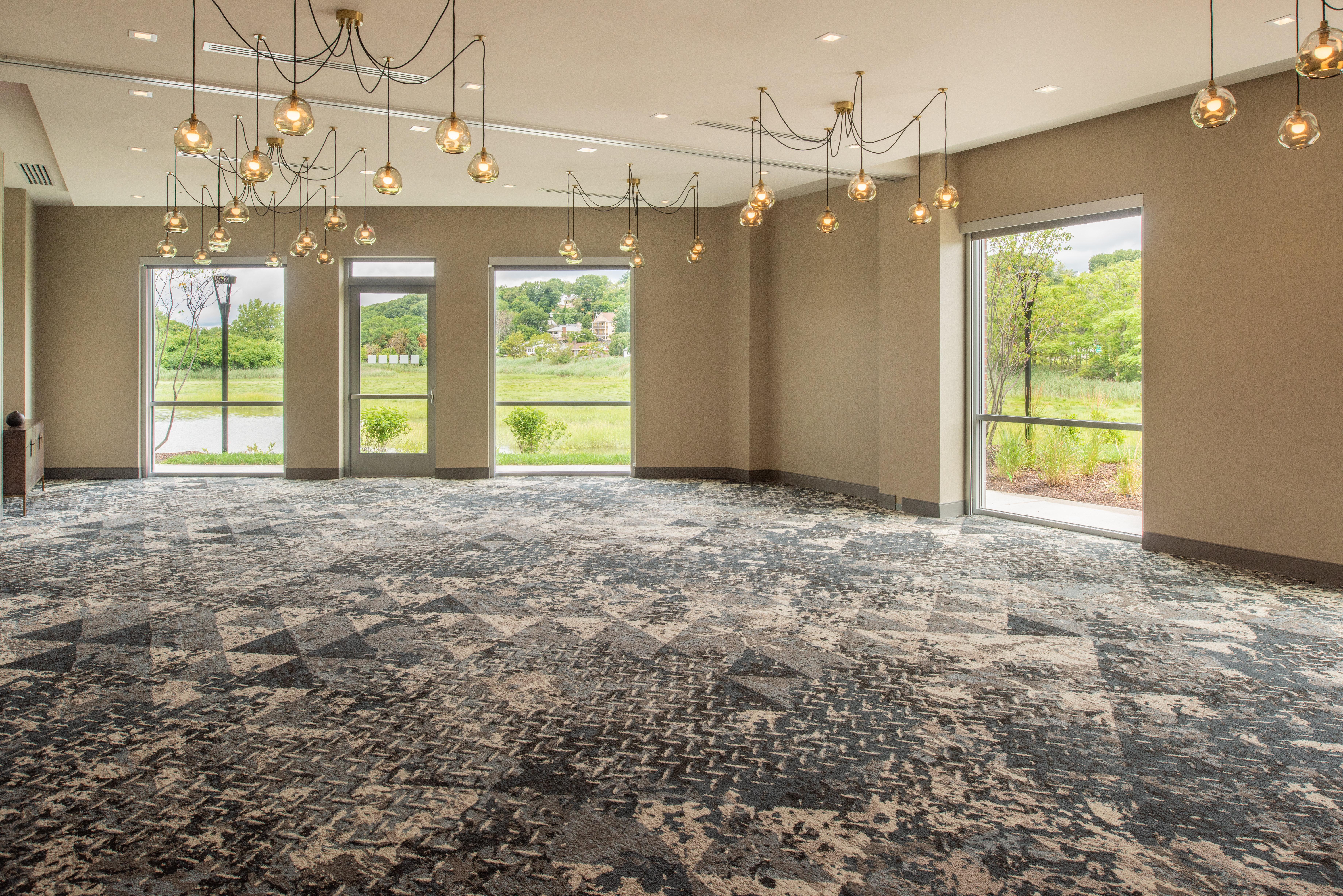 Holiday Inn Boston Logan Airport - Chelsea By Ihg Екстер'єр фото